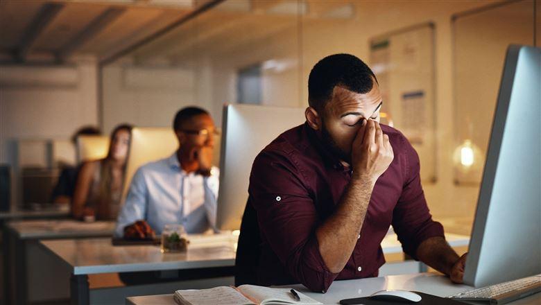 How to react when your colleague is burning out